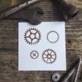 stemple gumowe kola zebate scrapbooking przez okienko