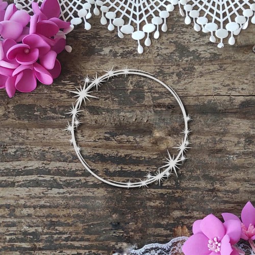 ramka okragla z gwiazdkami tekturki scrapbooking