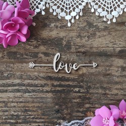 Napis "Love" ze strzałą