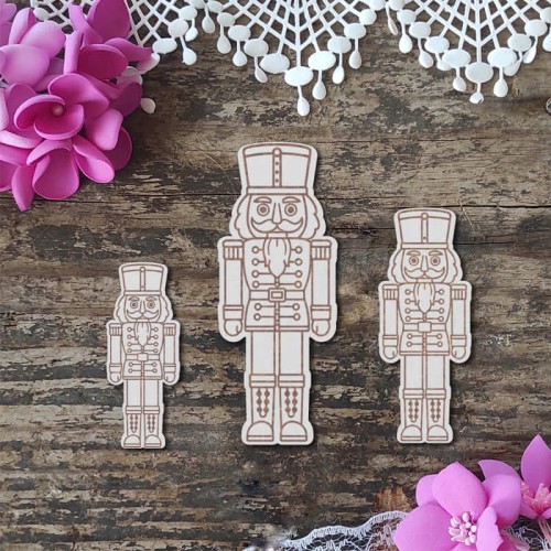 dziadek do orzechow zestaw grawerowanych tekturek.jpg